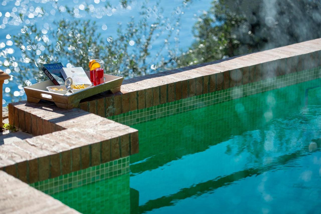 La Maurella Bed & Breakfast *
